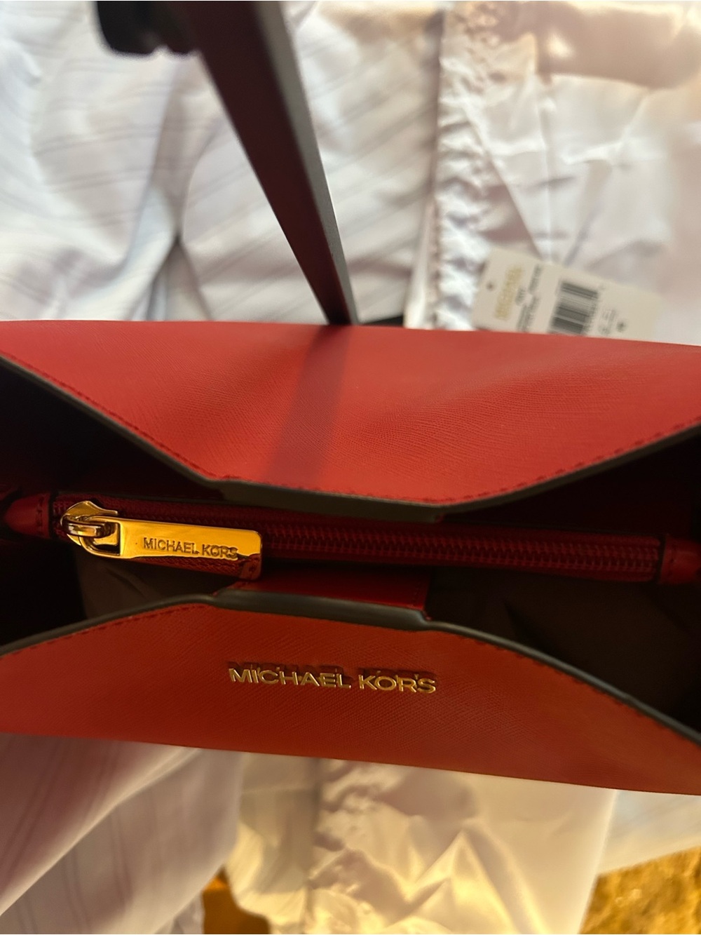 Michael Kors Red Saffiano Shoulder Tote NEW - Picture 7 of 10